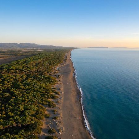 Camping Il Capannino Glamping Village Marina Di Bibbona Exteriör bild