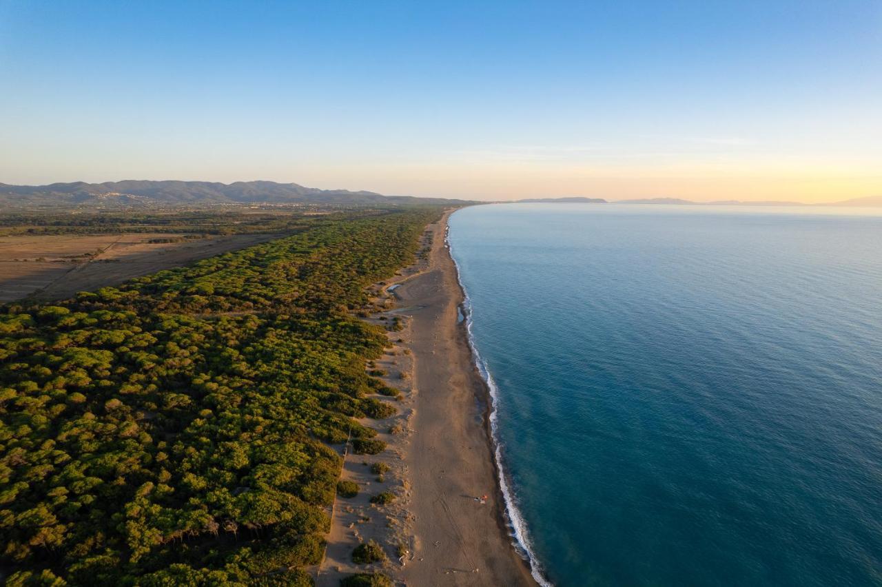 Camping Il Capannino Glamping Village Marina Di Bibbona Exteriör bild