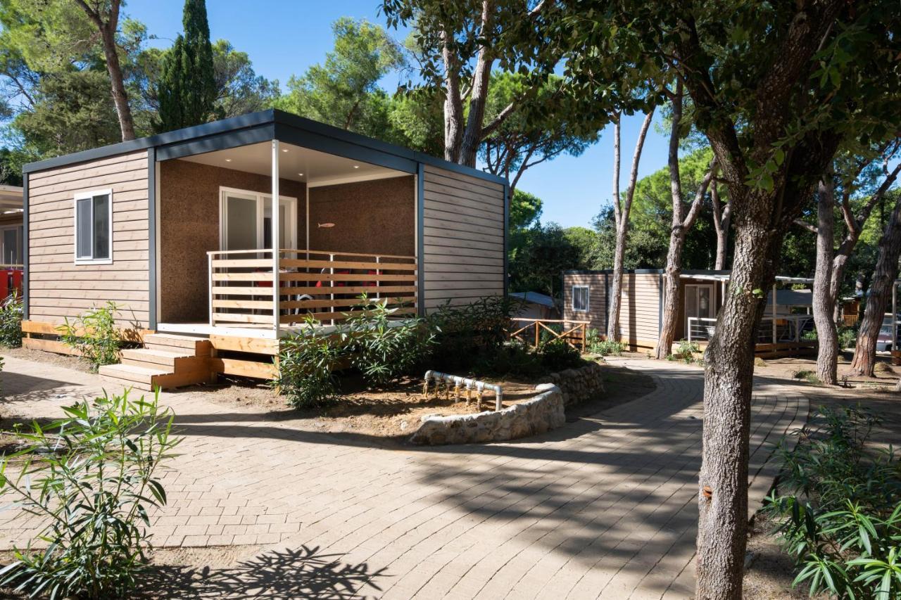 Camping Il Capannino Glamping Village Marina Di Bibbona Exteriör bild