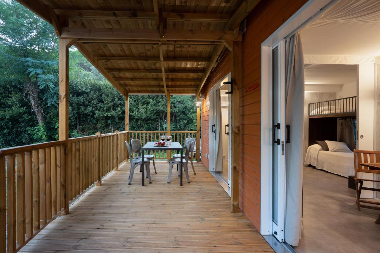 Camping Il Capannino Glamping Village Marina Di Bibbona Exteriör bild