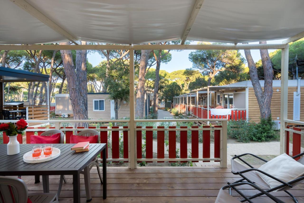 Camping Il Capannino Glamping Village Marina Di Bibbona Exteriör bild