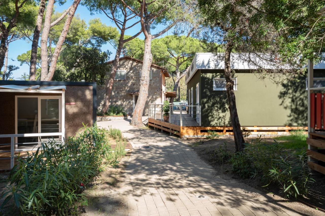 Camping Il Capannino Glamping Village Marina Di Bibbona Exteriör bild