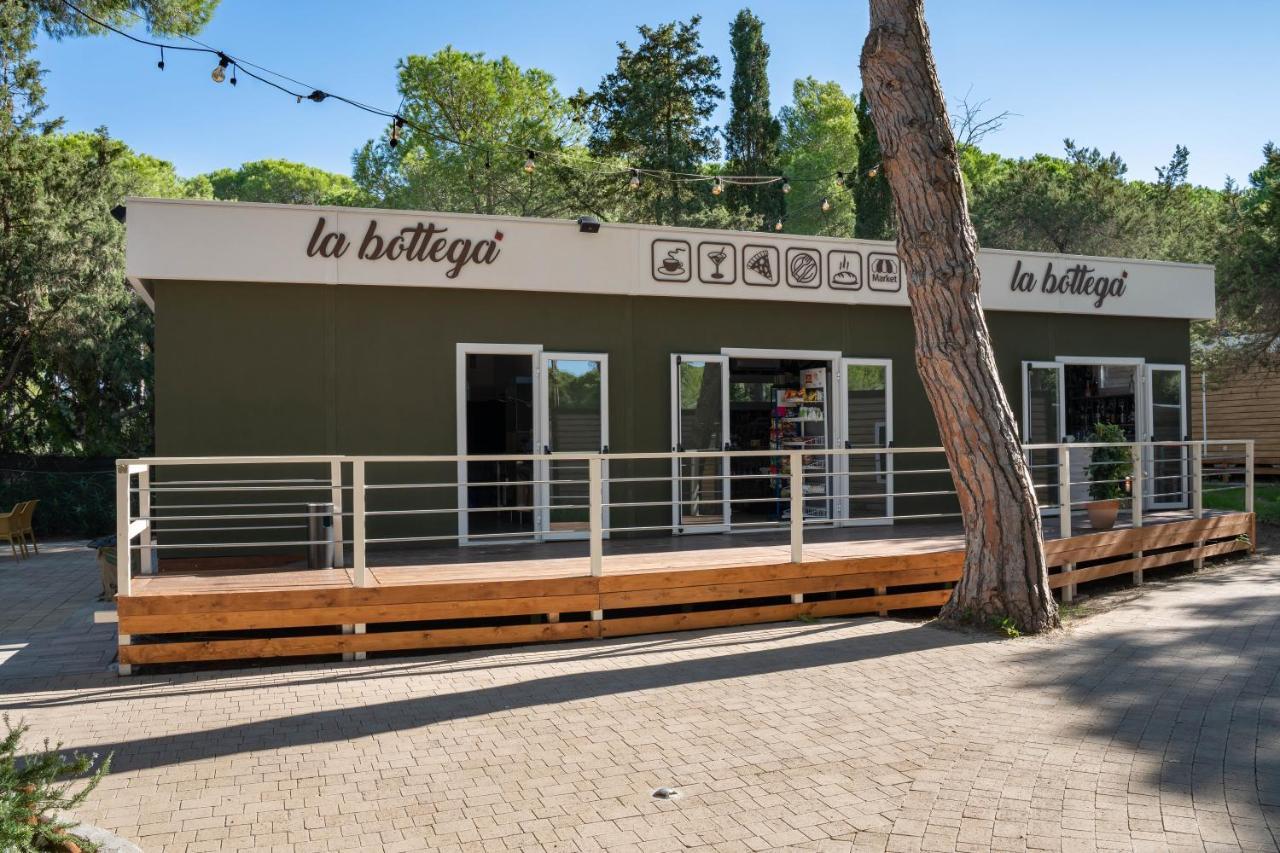 Camping Il Capannino Glamping Village Marina Di Bibbona Exteriör bild