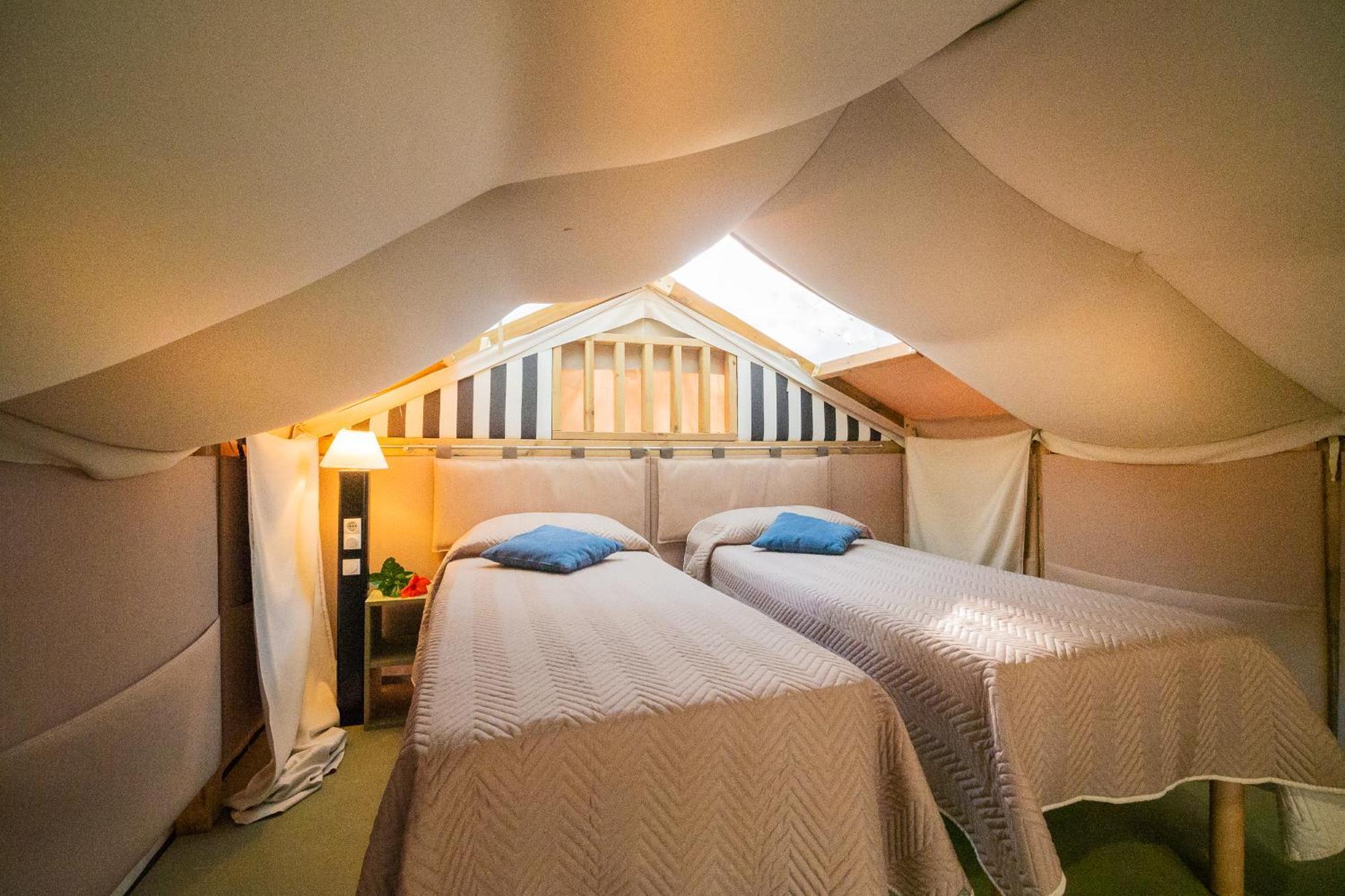 Camping Il Capannino Glamping Village Marina Di Bibbona Exteriör bild