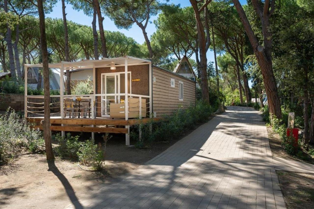 Camping Il Capannino Glamping Village Marina Di Bibbona Exteriör bild